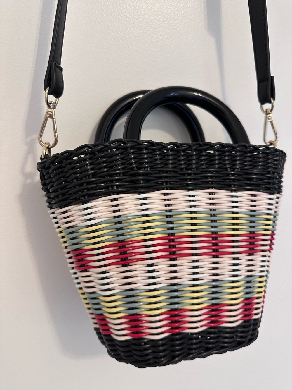Zara Small Multicolor Striped Woven Wicker Resin Handle Drawstring - Picture 5 of 9